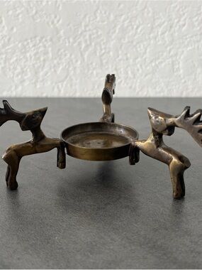 VTG Reindeer Round Solid Brass Tea Light Candle Votive Holder Art Deco Christmas